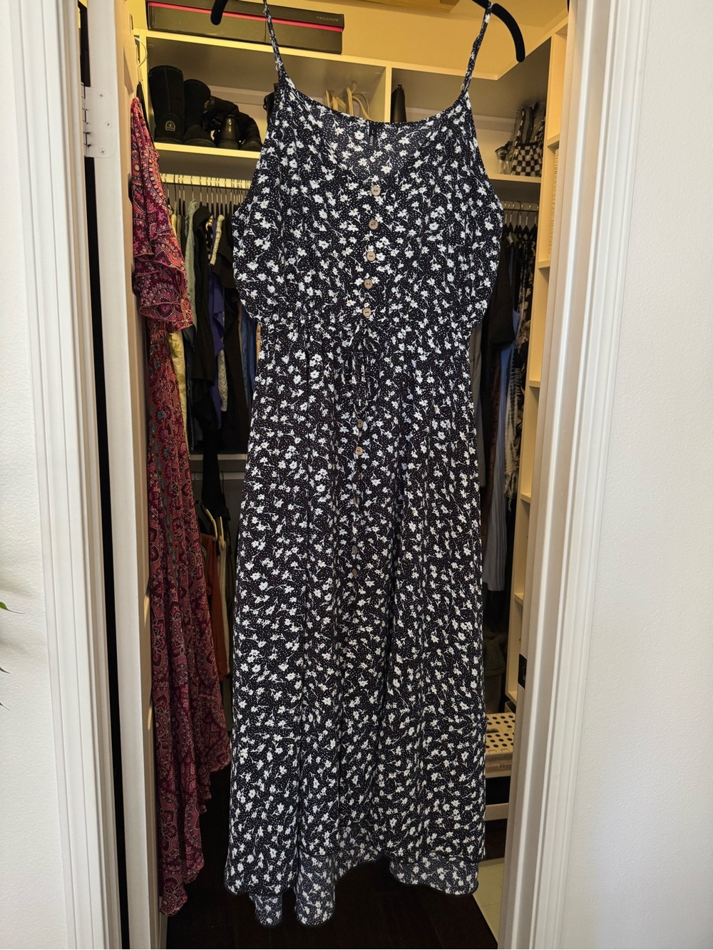 Floral Button-Front Summer Maxi Dress in Black and White